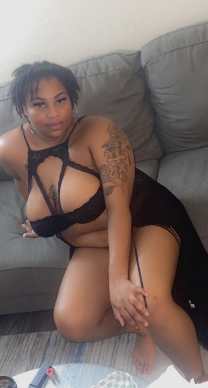 kiaaa333 OnlyFans picture