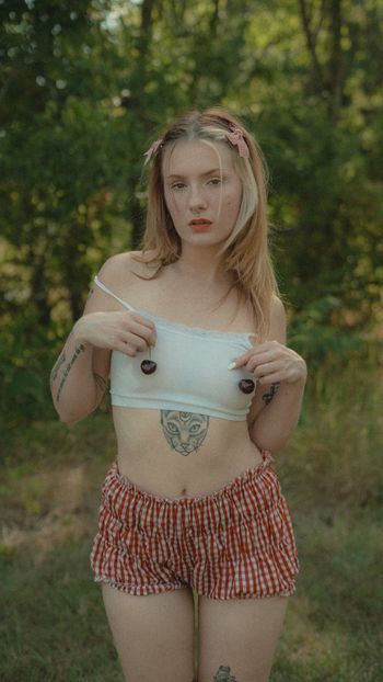 Adison-Strawbaby