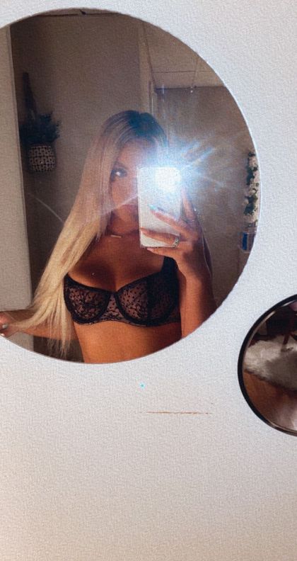kelseylockerby OnlyFans picture