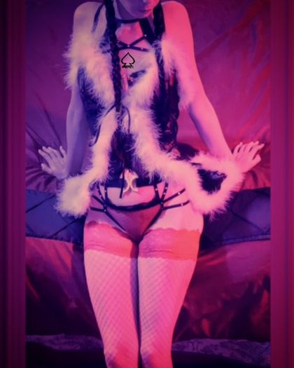 theshyhotwife OnlyFans picture