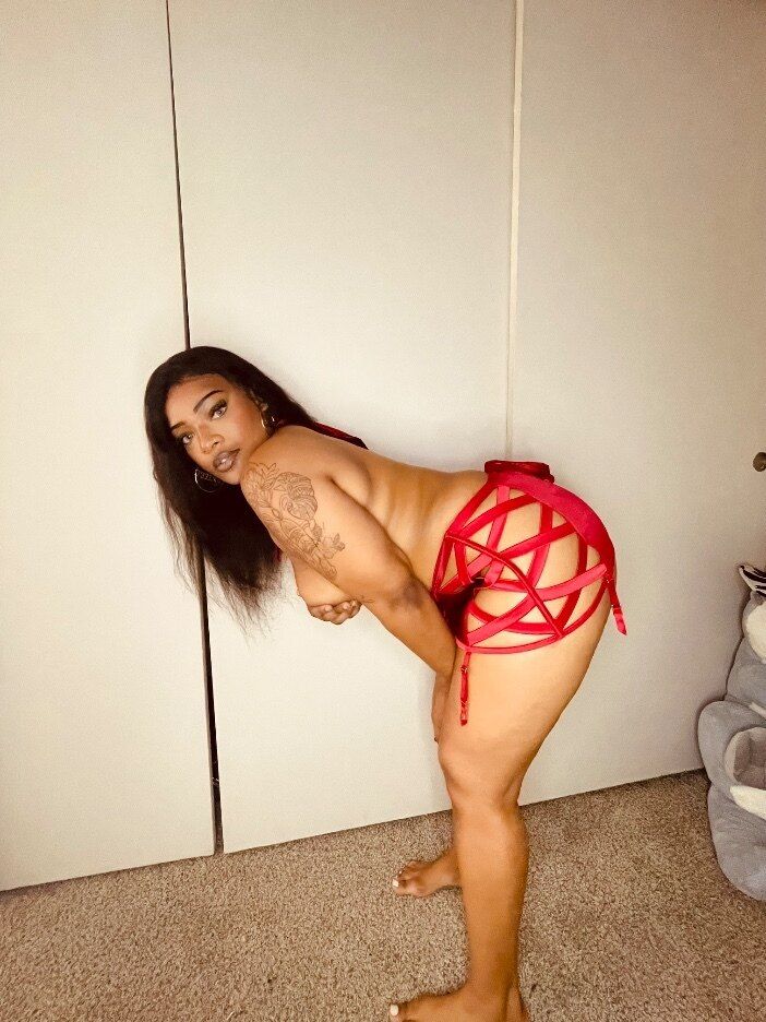 thereallmarie0 OnlyFans profile picture