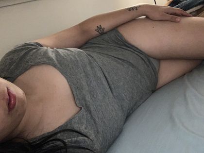 newandshyasian OnlyFans picture