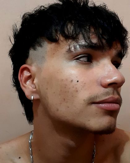 u180206971 OnlyFans picture
