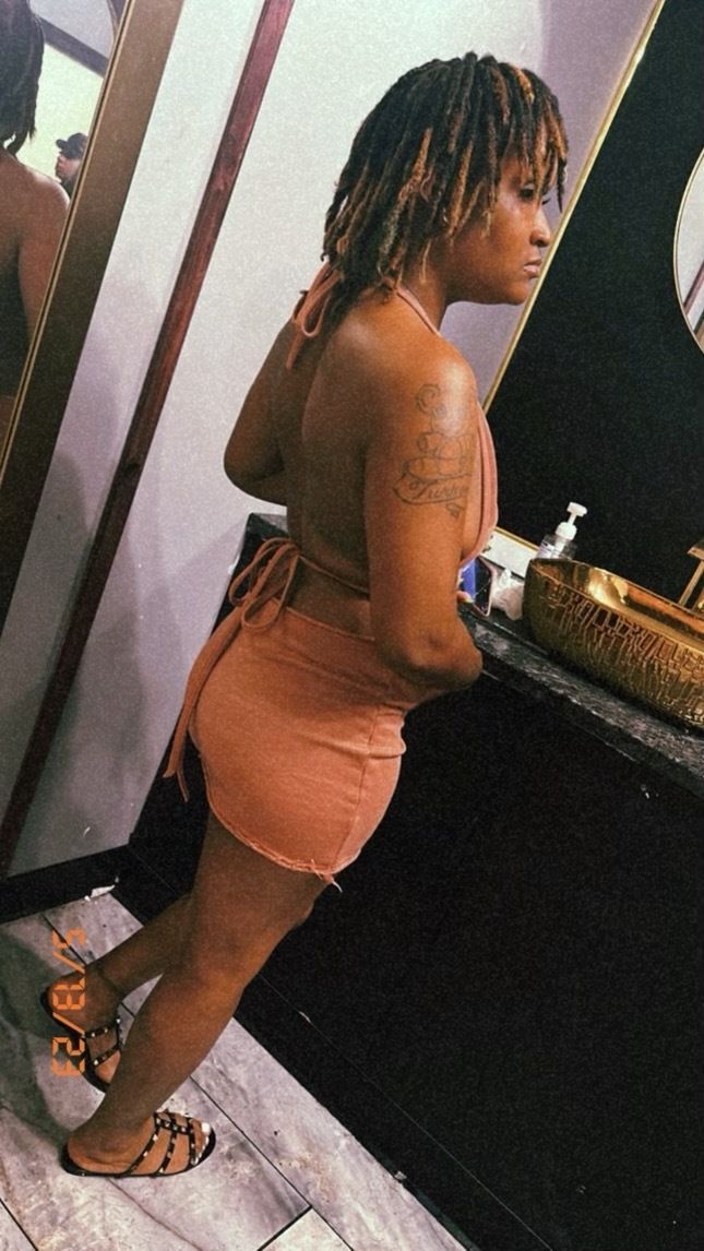 prettyinpinnkkkk OnlyFans profile picture