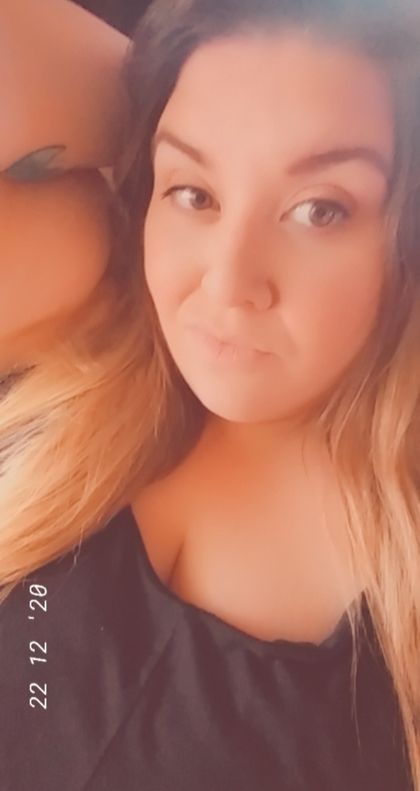 thatonehotmomcc OnlyFans picture