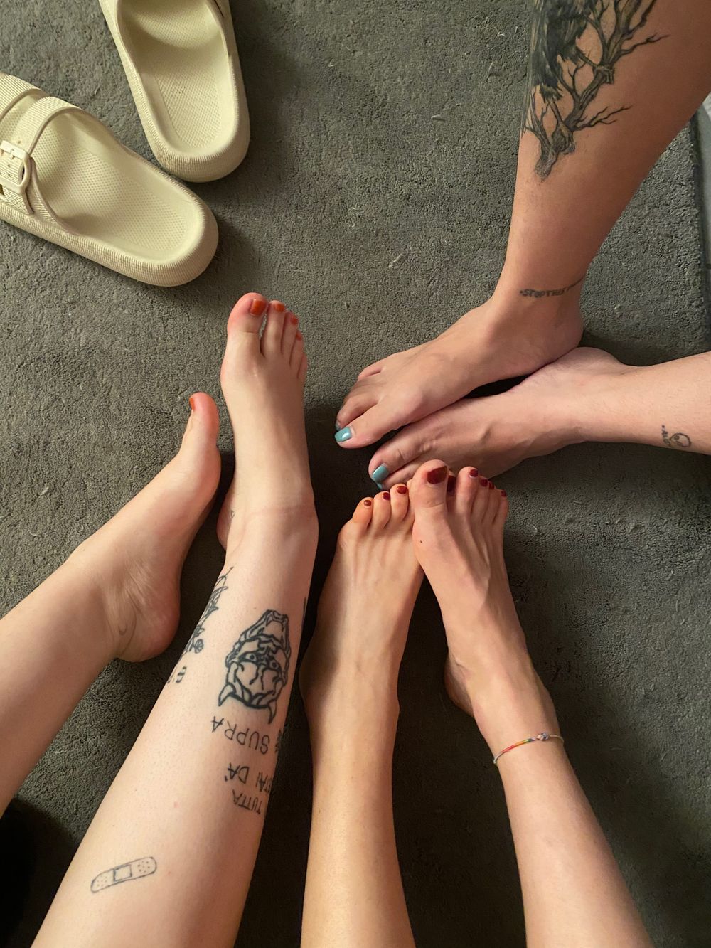myfeetaroundtheworld133 OnlyFans profile picture