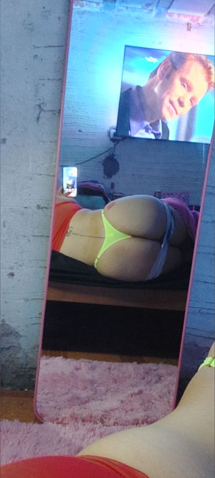 dulcecastillo25 OnlyFans picture
