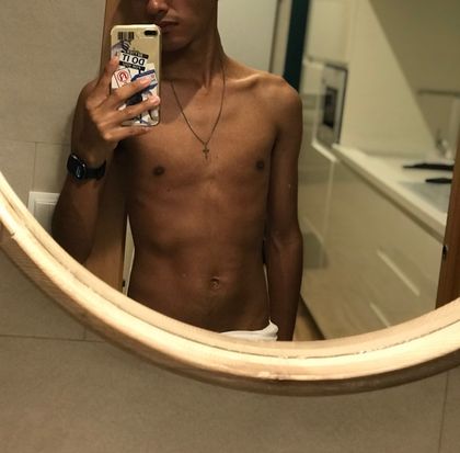 latintwinkboybcn OnlyFans picture