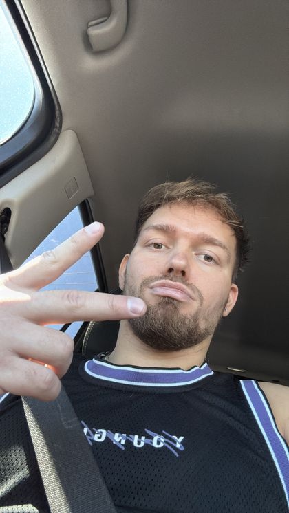 joshualewissfree OnlyFans picture