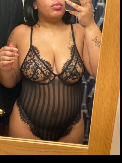 perrrrfectlyyyyyveeeee OnlyFans picture