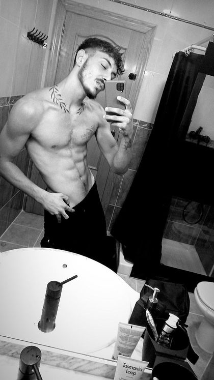 antoniogoldd OnlyFans picture
