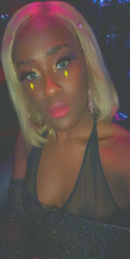 linahart OnlyFans picture