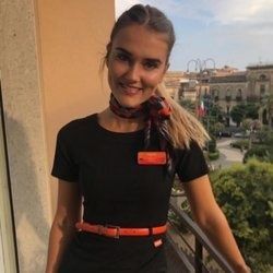 Best Cabincrewnoella OnlyFans Accounts | FansMetrics.com