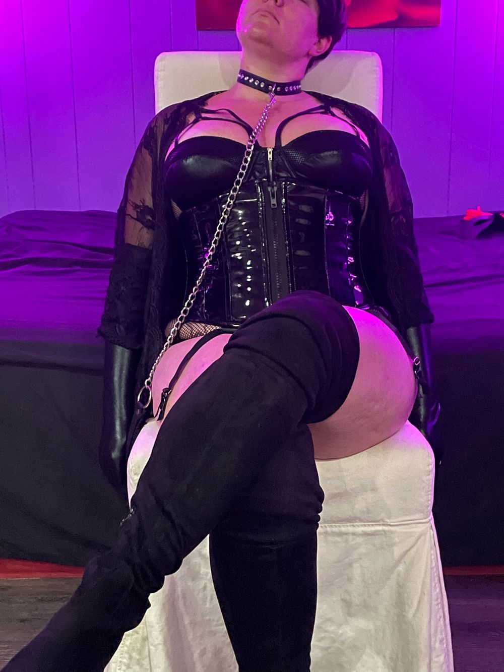 bedroomforthree OnlyFans profile picture