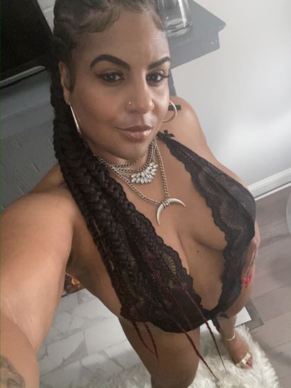 mizztee2u OnlyFans picture