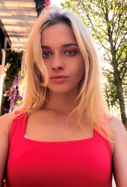 only69emma OnlyFans picture