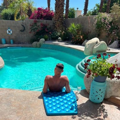 str8nutguzzler OnlyFans picture