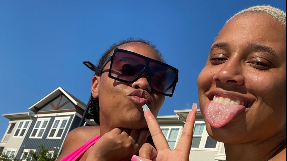 threelesbianwomen OnlyFans profile picture