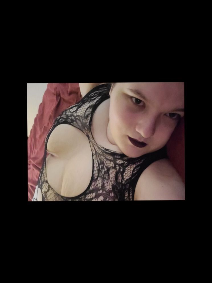 bisouxathena OnlyFans profile picture