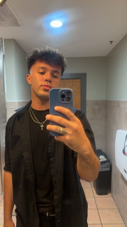 antoniob2 OnlyFans picture