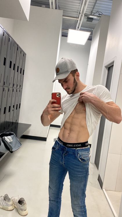 u45147237 OnlyFans picture