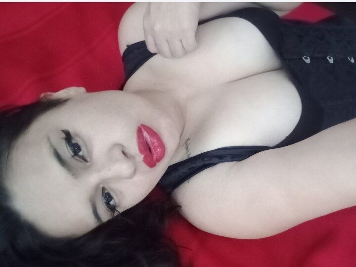lunaisabely OnlyFans profile picture