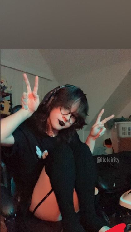clairity OnlyFans picture