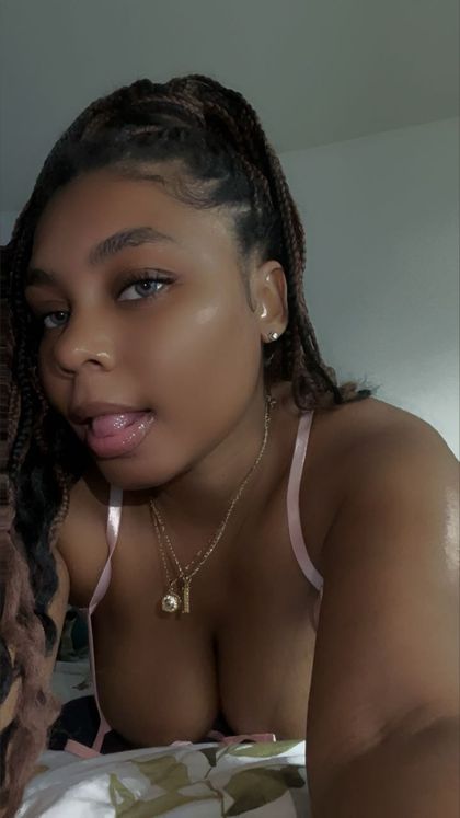 ahhjeni OnlyFans picture