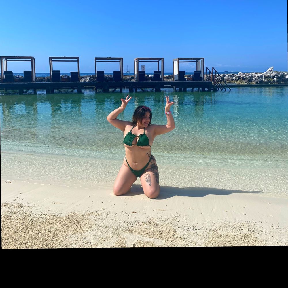 arribaloscheetos OnlyFans - Free Trial - Photos - Socials | FansMetrics.com