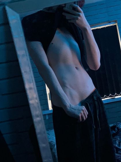 modest_femboy OnlyFans picture