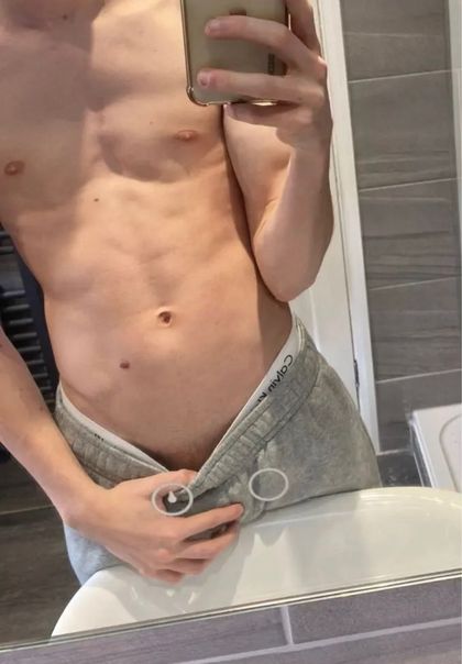 u104105696 OnlyFans picture