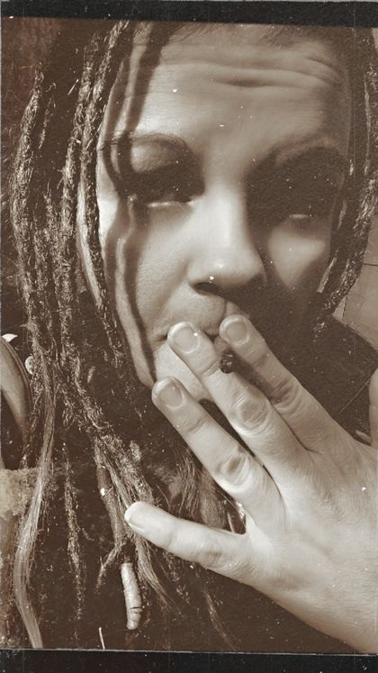smoking-cannamom-420 OnlyFans picture