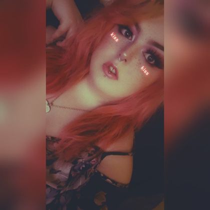 lovelylittlekia OnlyFans picture