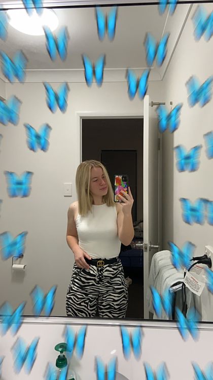 ash.robyn OnlyFans picture