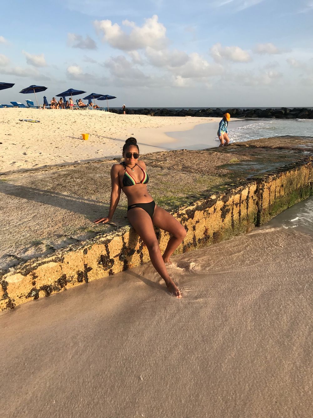 ainayasroom22 OnlyFans profile picture