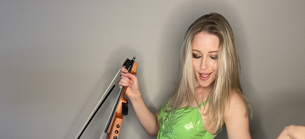 sassyviolin OnlyFans profile picture