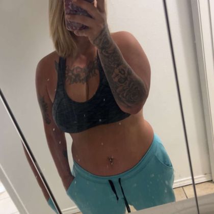 tattooedmommy92 OnlyFans picture