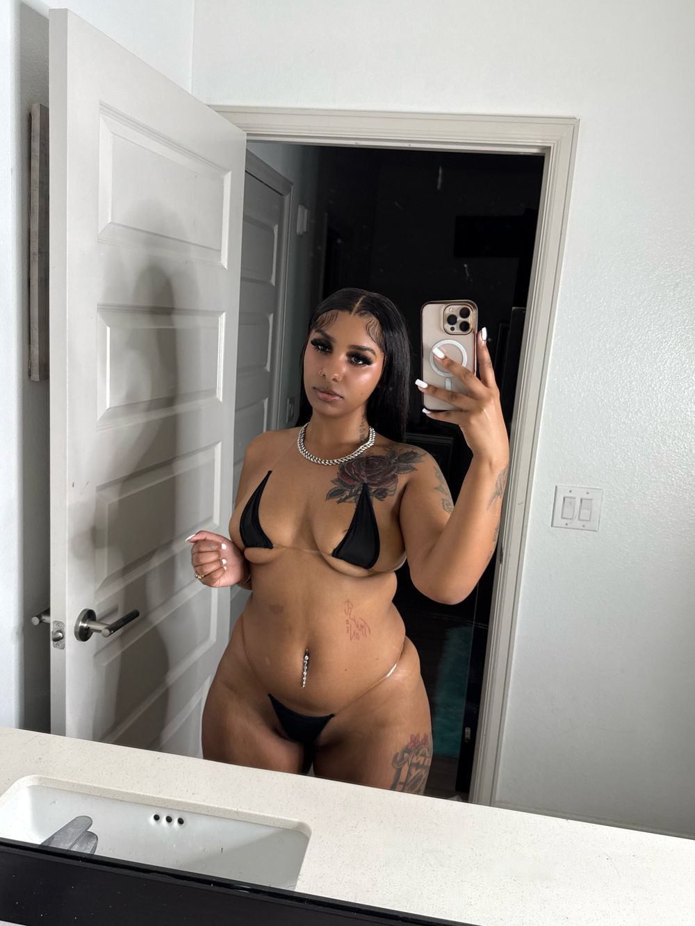 itz.ki OnlyFans profile picture
