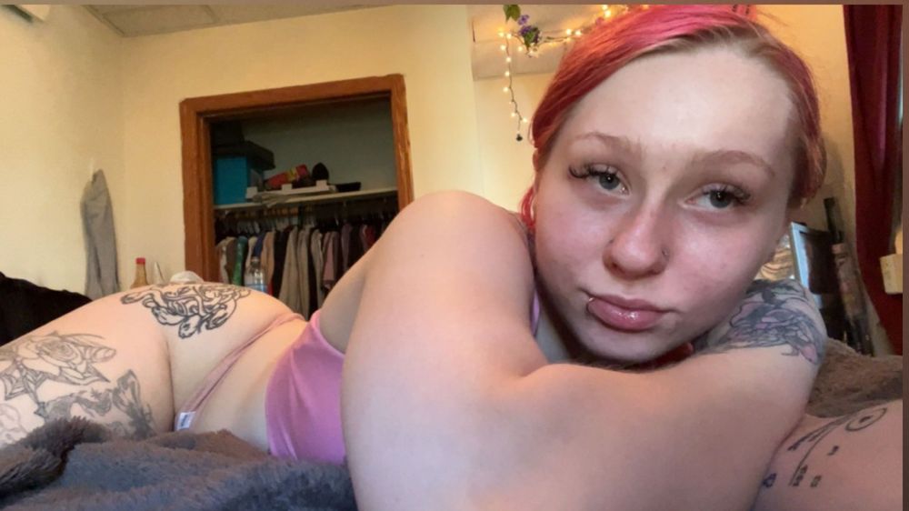 v.ctoria04 OnlyFans profile picture