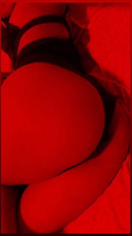 ponnyhot01 OnlyFans picture