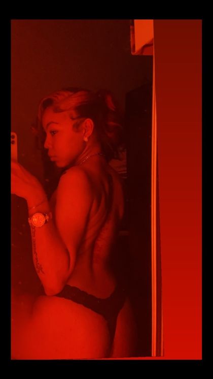 nanawetiana OnlyFans picture