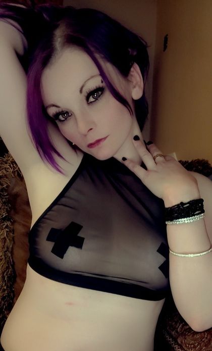 leelaturanga OnlyFans picture