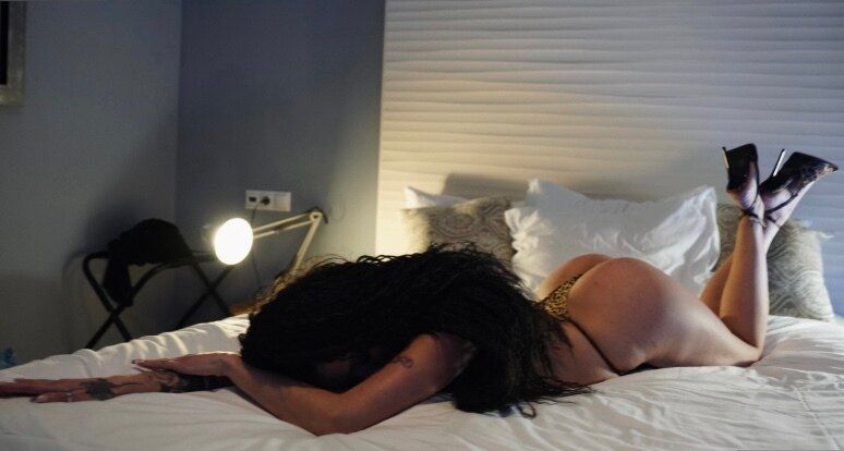 eleanadll OnlyFans profile picture
