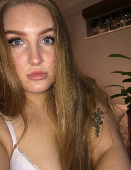 ellenukx OnlyFans picture