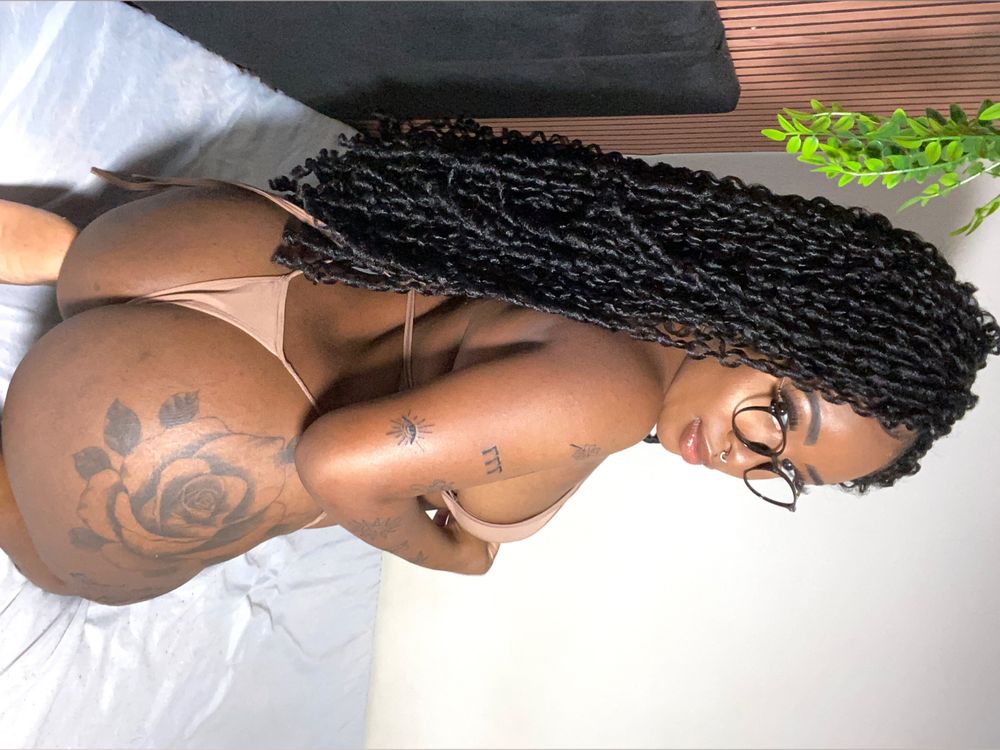 bruna_black OnlyFans profile picture