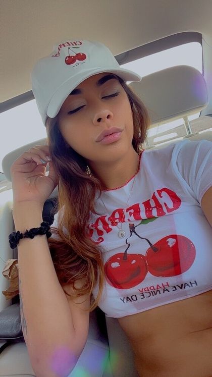 nikkinaughty OnlyFans picture