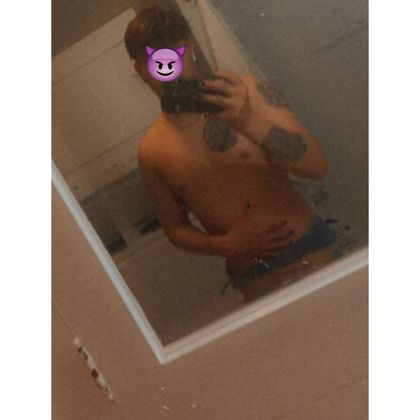 axel3006 OnlyFans picture