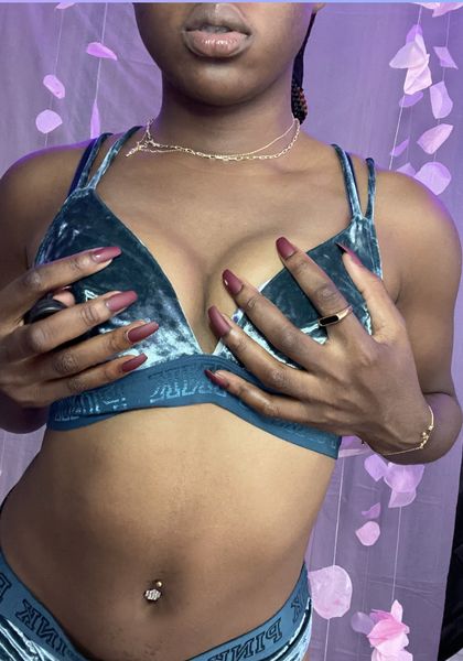 hatee OnlyFans picture