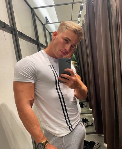 noahcavill OnlyFans picture