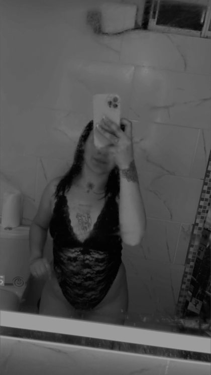 xluli OnlyFans picture